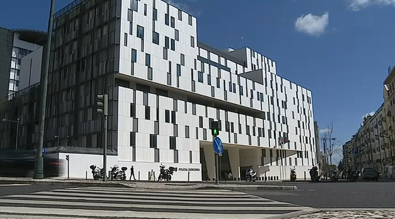 Acusação contra a “Money One Express”