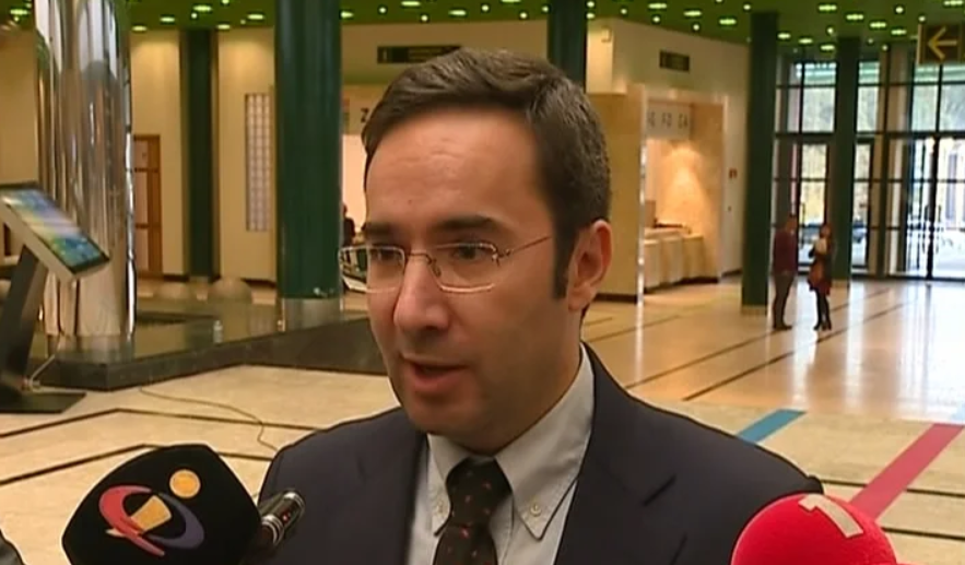 Taxa sobre os sacos plásticos