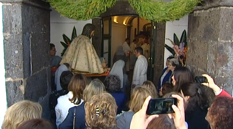Procissão no Convento da Esperança na festa do Senhor Santo Cristo
