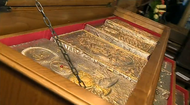 Transcrição manual de textos da Bíblia de Barcelos