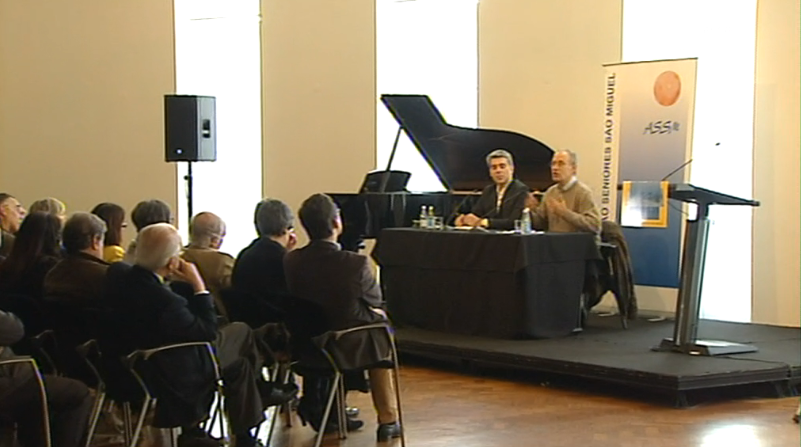 Francisco Louçã na Conferência sobre Sistemas Democráticos