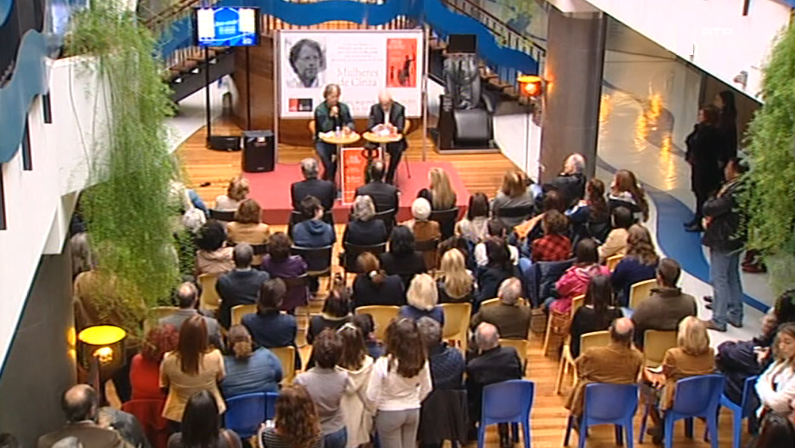 Mia Couto apresenta livro “Mulheres de Cinza” na Leya