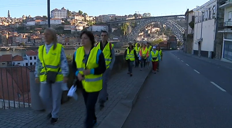 Peregrinos partem do Porto rumo a Fátima