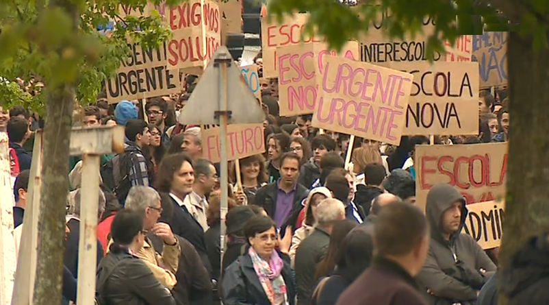 Falta de condições e segurança no edifício escolar de Padrão da Légua