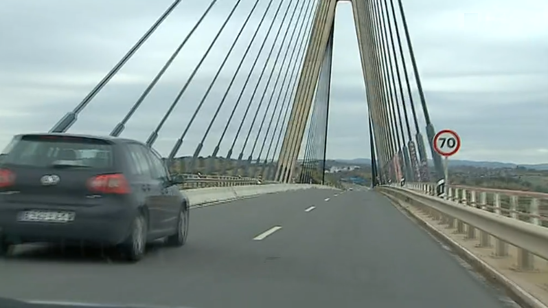 Cabo partido na Ponte Internacional do Guadiana