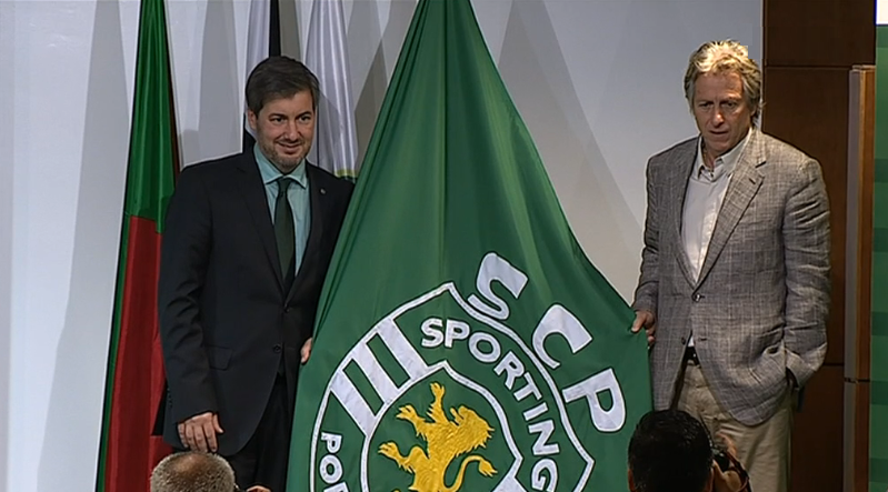 Futebol: Sporting renova contrato com Jorge Jesus