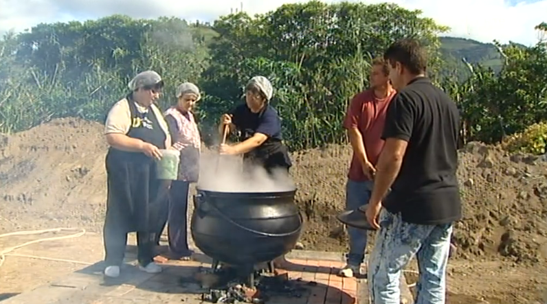 Sopas do Espírito Santo no Dia dos Açores