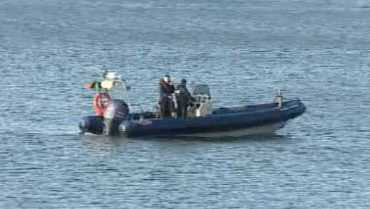 Jovem desaparecido na praia de Santo Amaro de Oeiras