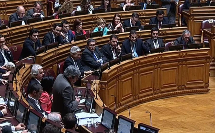Debate quinzenal