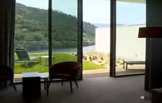 Abertura do primeiro hotel-escola em Portugal