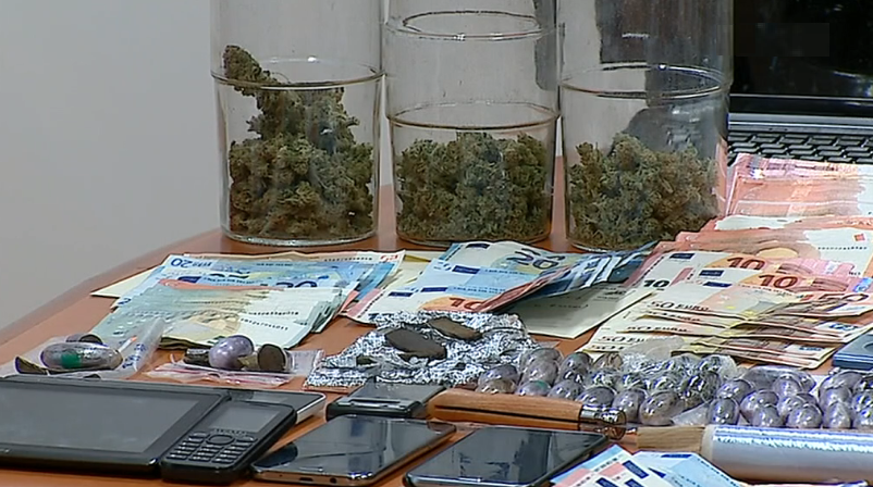 Combate à droga nas escolas de Faro