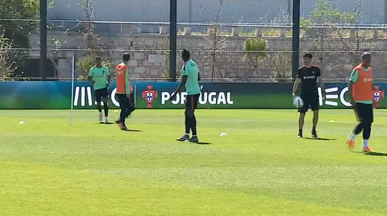 Futebol: treino da Seleção Nacional