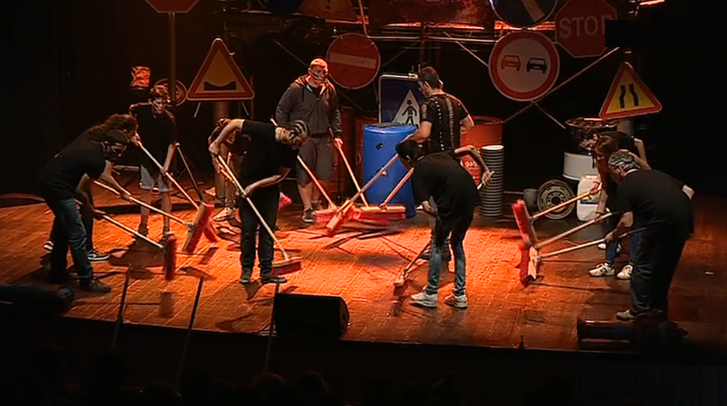 Projeto escolar de música de alunos com comportamento de risco