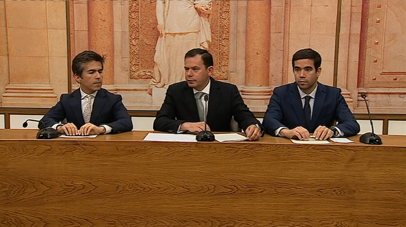 PSD e CDS-PP sobre inquérito à CGD