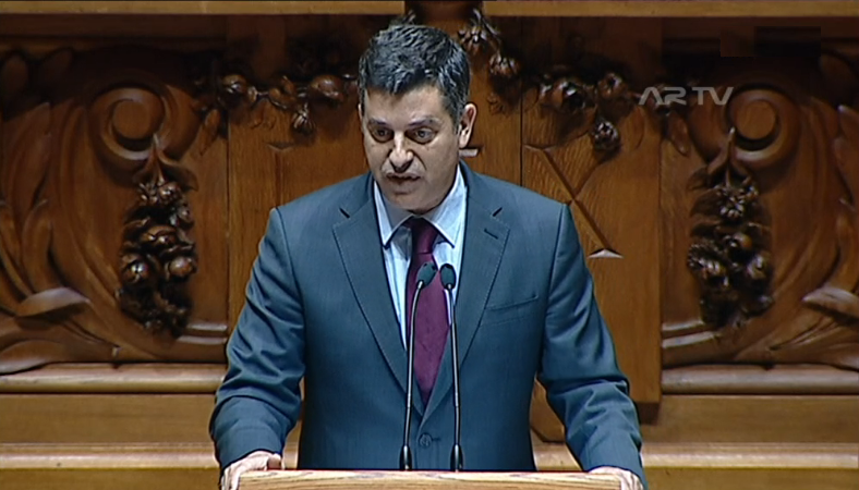 Debate parlamentar sobre Economia e Empresas