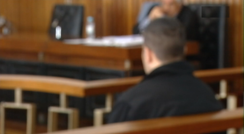 Julgamento de homem por abuso sexual de bebé