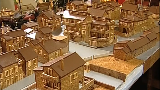 Mini aldeia em cortiça em Fornos de Algodres