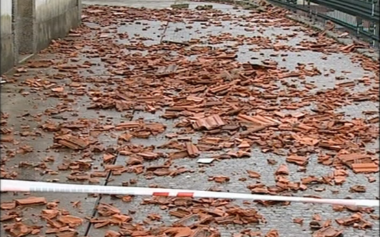 Temporal em Paredes