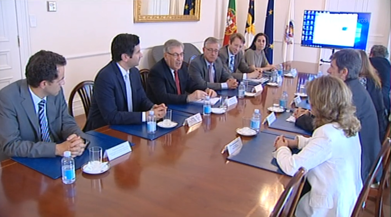 Comissário Europeu das Pescas reúne com Universidade dos Açores