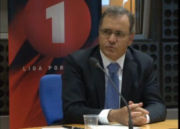 Maria Flor Pedroso entrevista António Pires de Lima