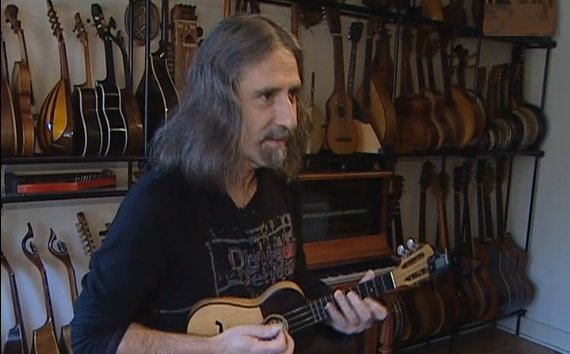 Júlio Pereira promove cavaquinho