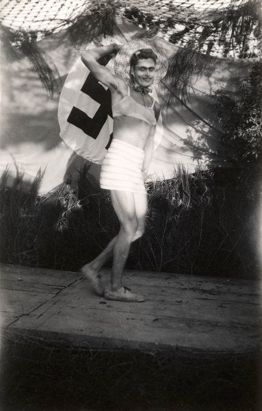 Soldier Studies. Crossdressing in der Wehrmacht, da editora Hatje Cantz