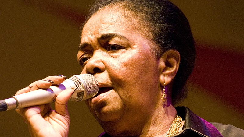 Sodade – Homenagem a Cesária Évora