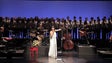 Imagem de Viviane com o Coro do Conservatório de Música de Olhão – “A vida não Chega”