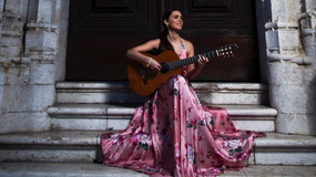 Imagem de Cláudia Leal – “Quarto Crescente”