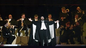 Imagem de Luciano Pavarotti morreu há 10 anos