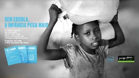 Imagem de HELPO – “Sem Escola a infância pesa mais”