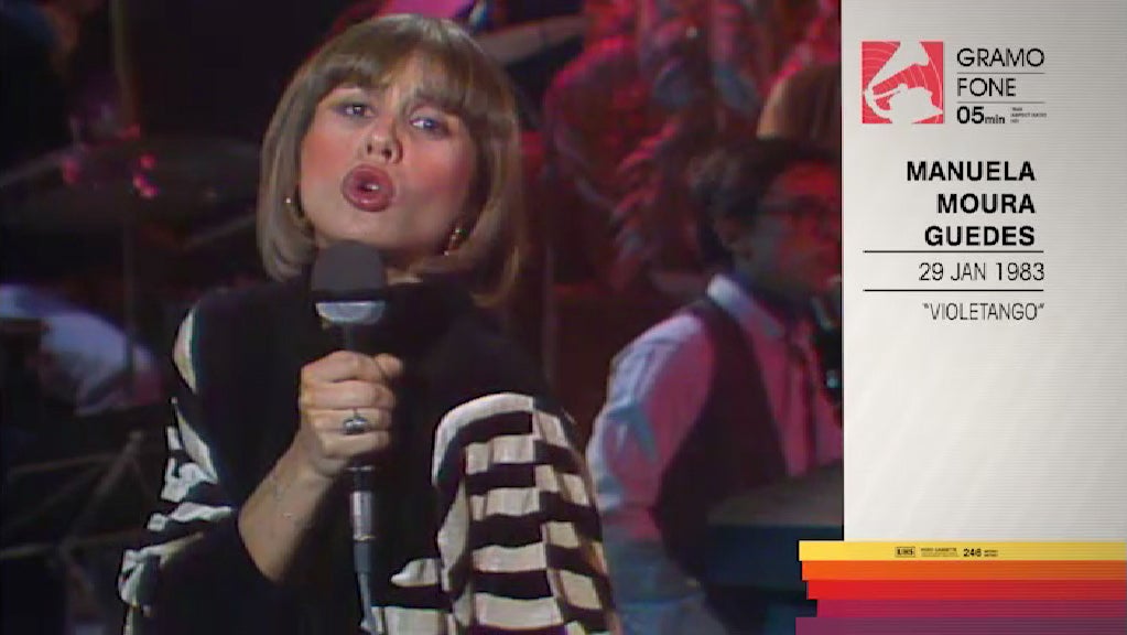 MANUELA MOURA GUEDES por Jo�o Carlos Callixto