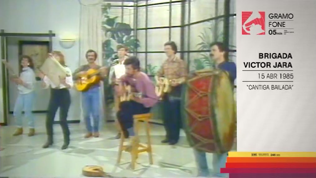 BRIGADA VICTOR JARA por Jo�o Carlos Callixto