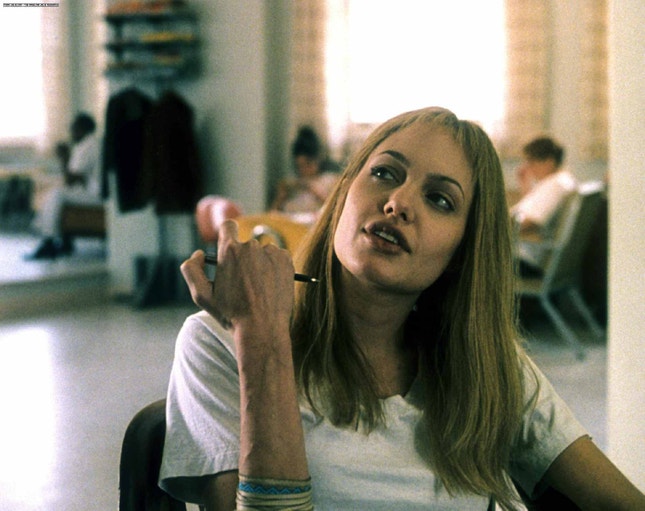 Angelina Jolie em "Vida Interrompida" — um drama dos anos 60