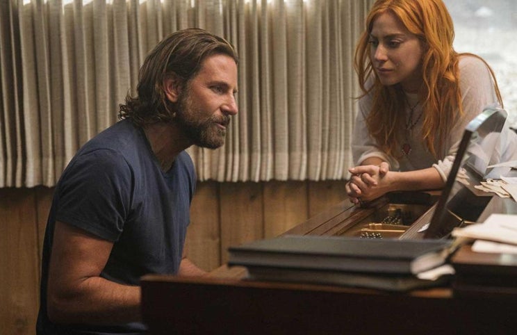 Bradley Cooper e Lady Gaga — uma clássica história de amor, filmada pela quarta vez