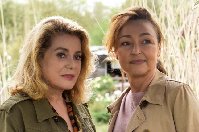 As duas brilhantes Catherine — Deneuve e Frot, sob a direcção de Martin Provost