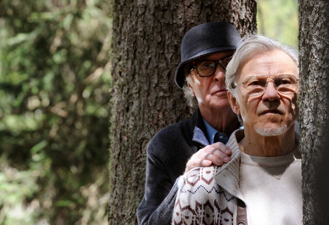 Michael Caine e Harvey Keitel filmados por Sorrentino — envelhecer ou não envelhecer...