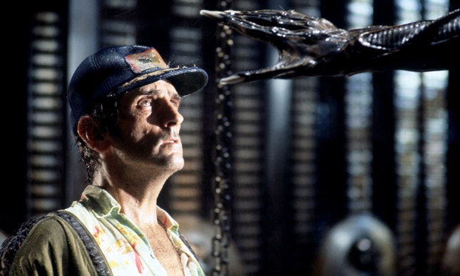 "Alien": Harry Dean Stanton descobre que a nave transporta um oitavo passageiro