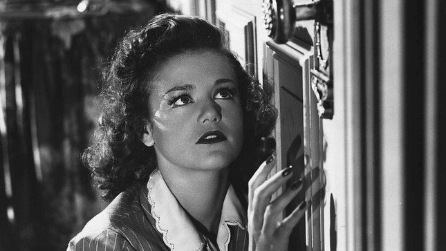 Simone Simon no clássico "A Pantera" — memórias de 1942