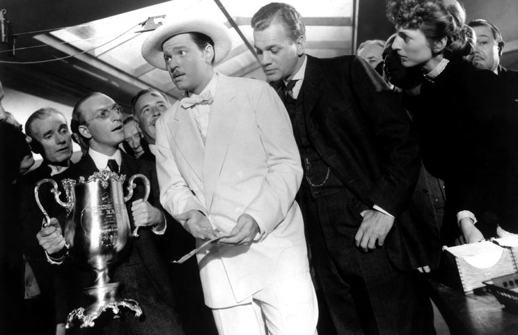 Orson Welles no papel de Charles Foster Kane — nos primórdios da modernidade cinematográfica