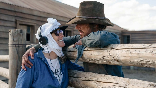 Jane Campion e Benedict Cumberbatch na rodagem de 