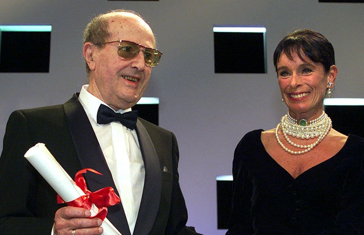 Manoel de Oliveira e Geraldine Chaplin de quem recebeu o Prémio do Júri do Festival de Cannes pelo filme 