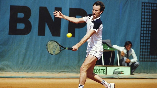 Um filme para ver (e ouvir) John McEnroe — para além do seu próprio estereótipo