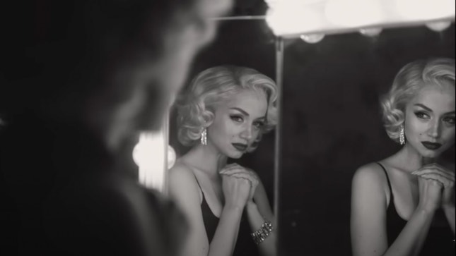 Imagem do filme: Marilyn reencarnada por Ana de Armas