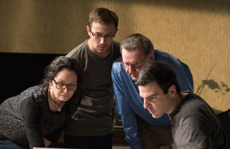 Melissa Leo, Joseph Gordon-Levitt, Tom Wilkinson e Zachary Quinto — sob o signo de Snowden