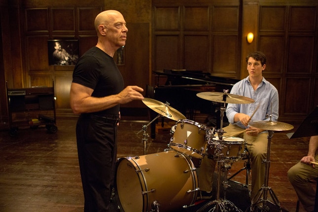 J. K. Simmons e Miles Teller: actores eficazes para um drama inconsistente