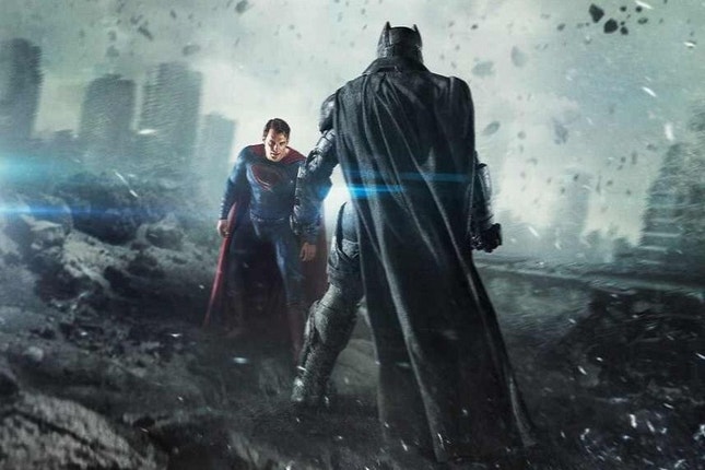 Imagem do filme: Confronto entre Batman e Super-Homem visto por mais de cem mil espectadores