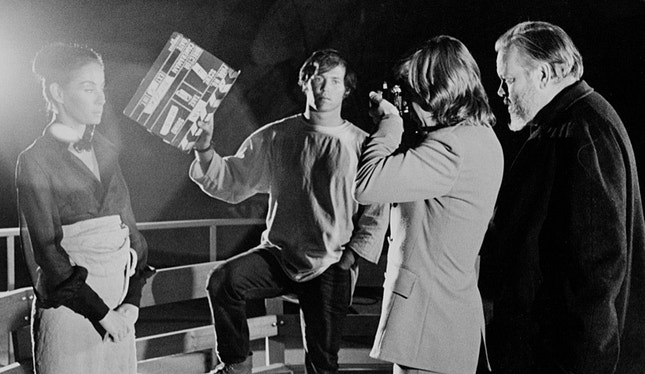 Orson Welles (à direita), durante a rodagem de 