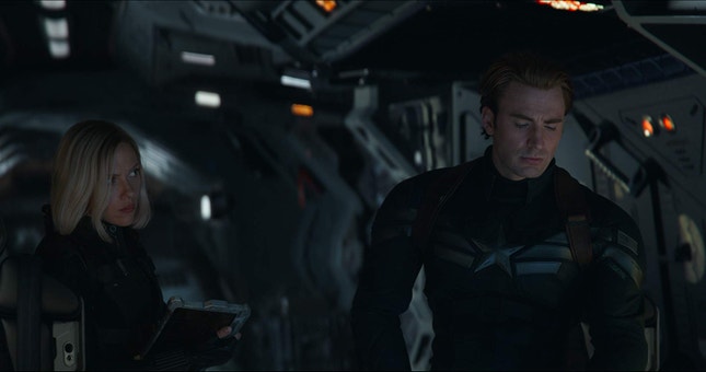 Imagem do filme: “Vingadores: Endgame” continua na frente