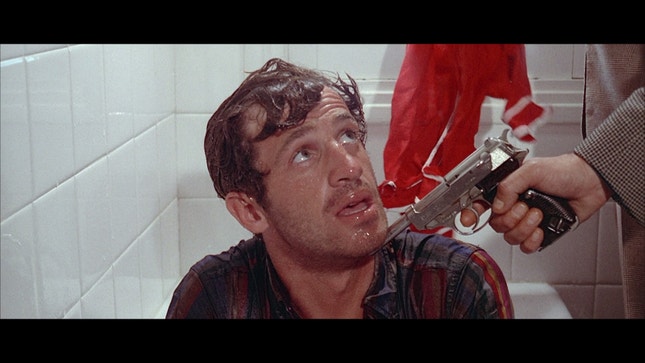 "Pedro, o Louco": Jean-Paul Belmondo a contas com o fim do romantismo